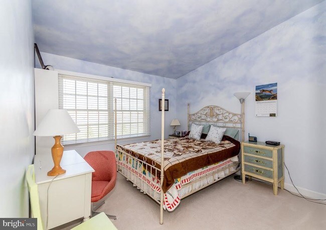 Foto del edificio - 8138 Madrillon Ct