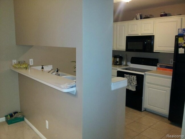 Foto del edificio - 55198 Westchester Dr