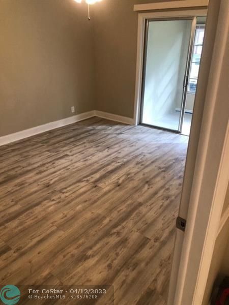 Foto del edificio - 7600 NW 4th Pl