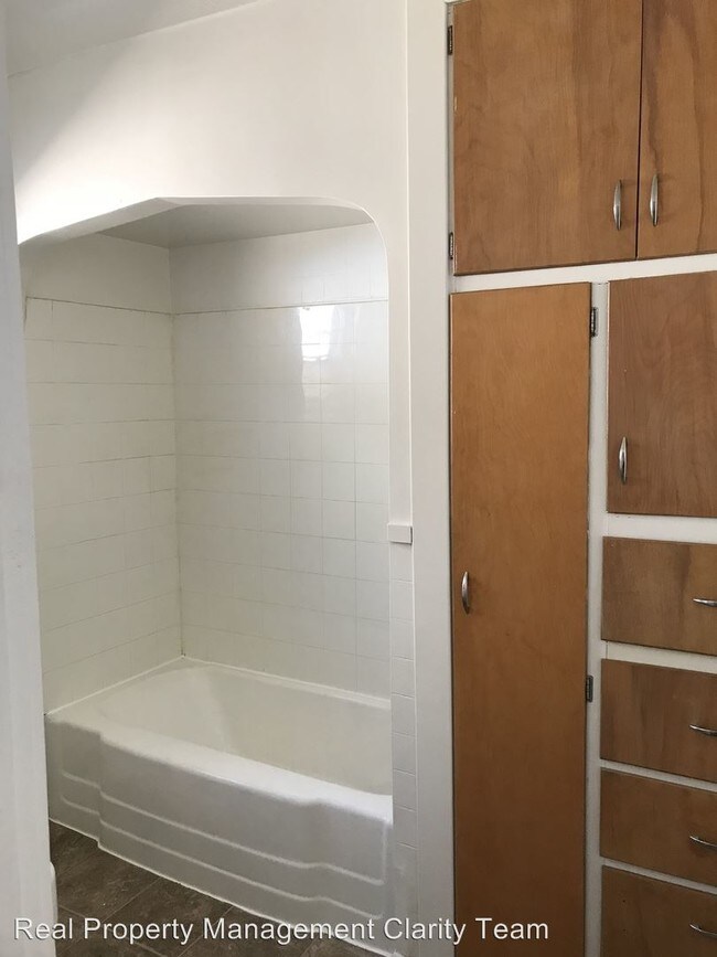 Foto del edificio - 3136 Elm St