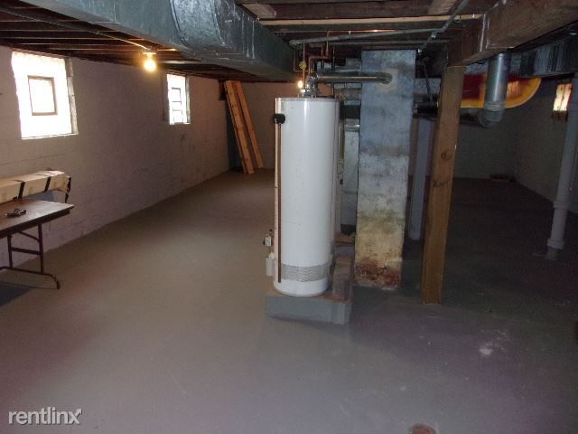 Building Photo - 2 br, 1 bath House - 4325 Towle Ave Newly ...