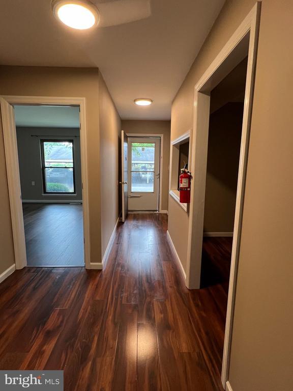 Foto principal - 3D-33D Twin Rivers Dr