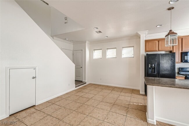 Foto del edificio - 3645 Lakeside Villas Ave