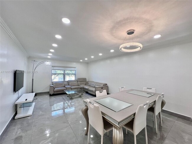 Foto del edificio - 5140 SW 40th Ave