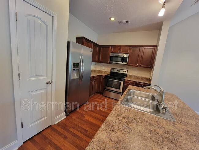 Foto del edificio - 357 High Meadows Pl