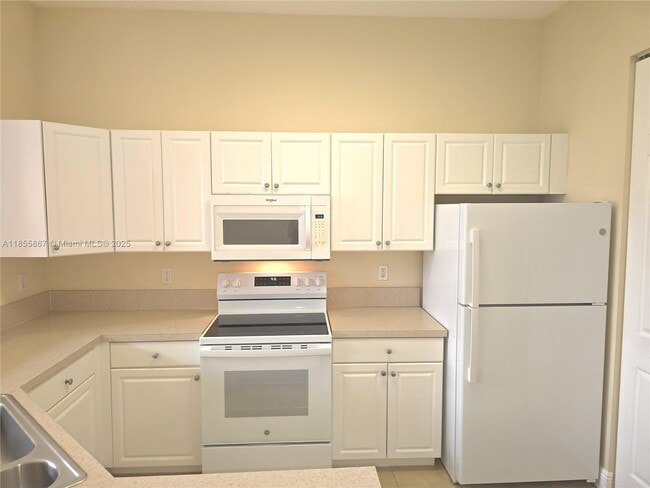 Foto del edificio - 4706 SW 160th Ave