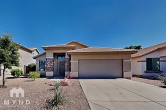 Building Photo - 1865 E Chilton Dr