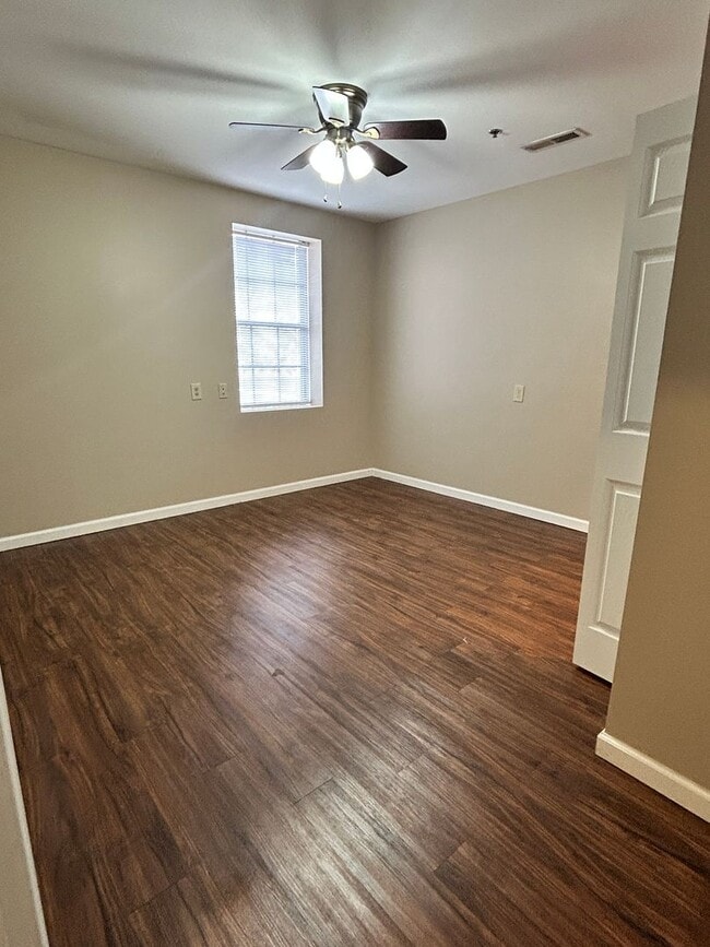 Foto del edificio - Jefferson Commons Apartments