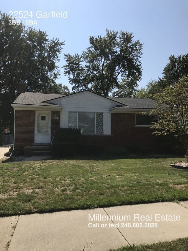 Primary Photo - 22524 Garfield St