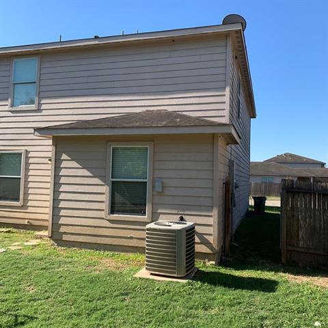 Building Photo - 6811 Waterlilly View Ln