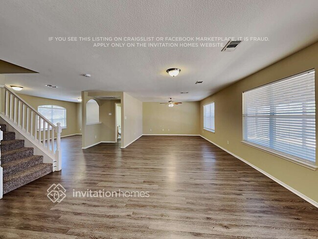 Foto del edificio - 9744 Stoney Bridge Rd