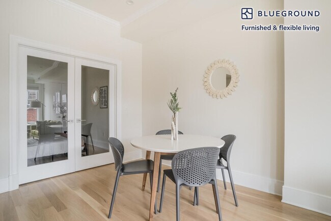 Foto del edificio - 1902 R St NW