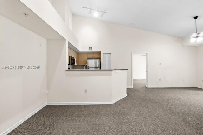 Foto del edificio - 4280 San Marino Blvd