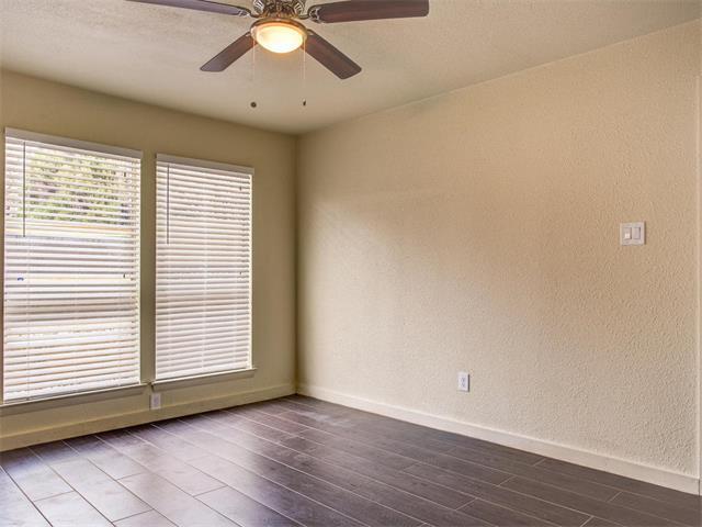 Foto del edificio - 6403 Auburn Dr