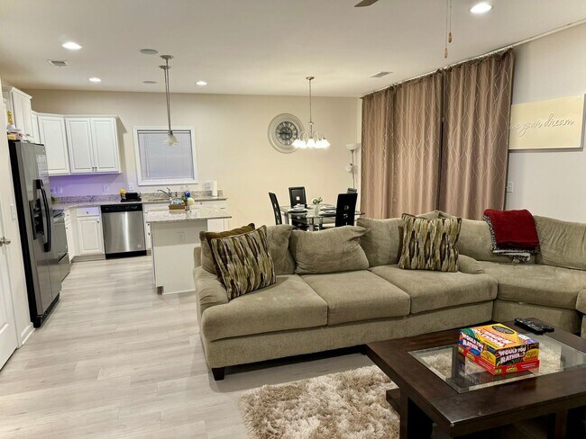 Foto del edificio - 4119 Thimbleberry Dr