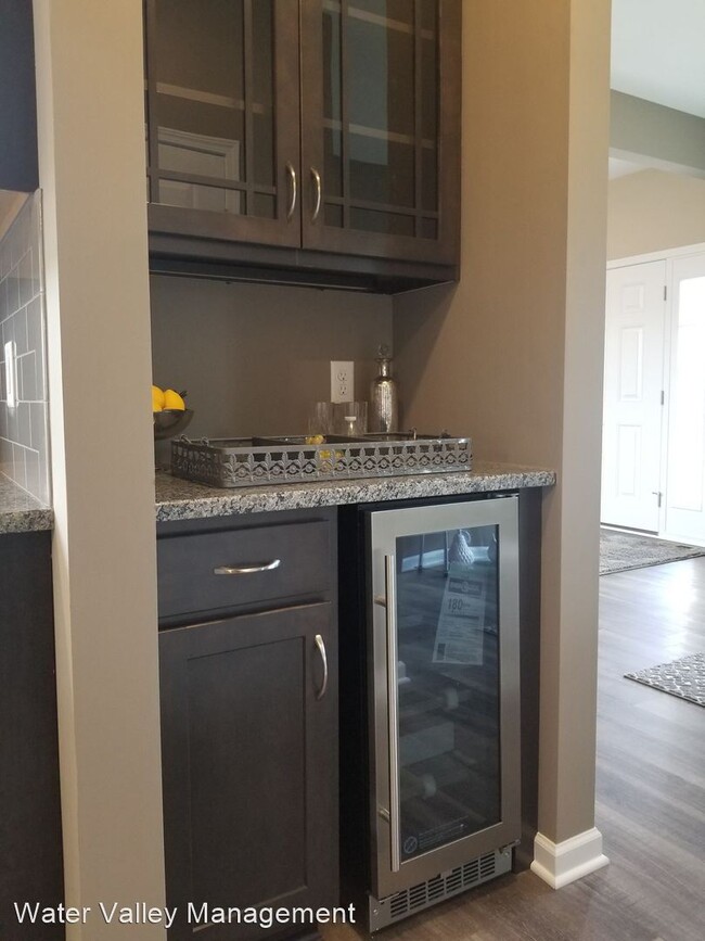 Building Photo - 4 br, 5 bath House - 9 Aaron Trail