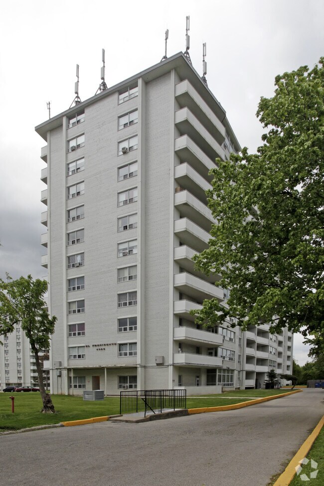 Building Photo - El Presidente