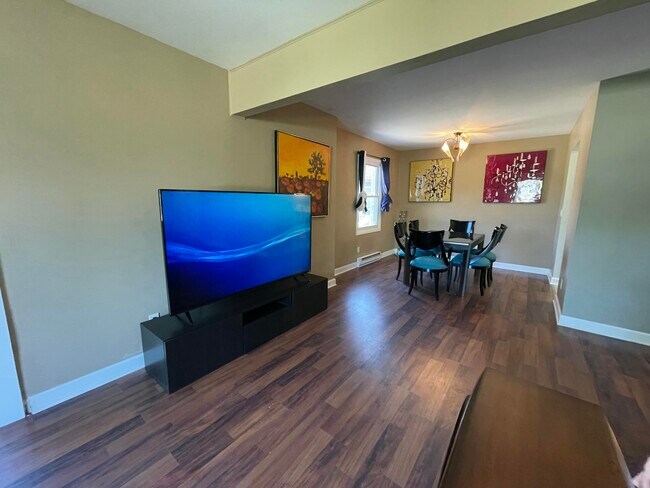Foto del edificio - 10635 N Ivy Ct