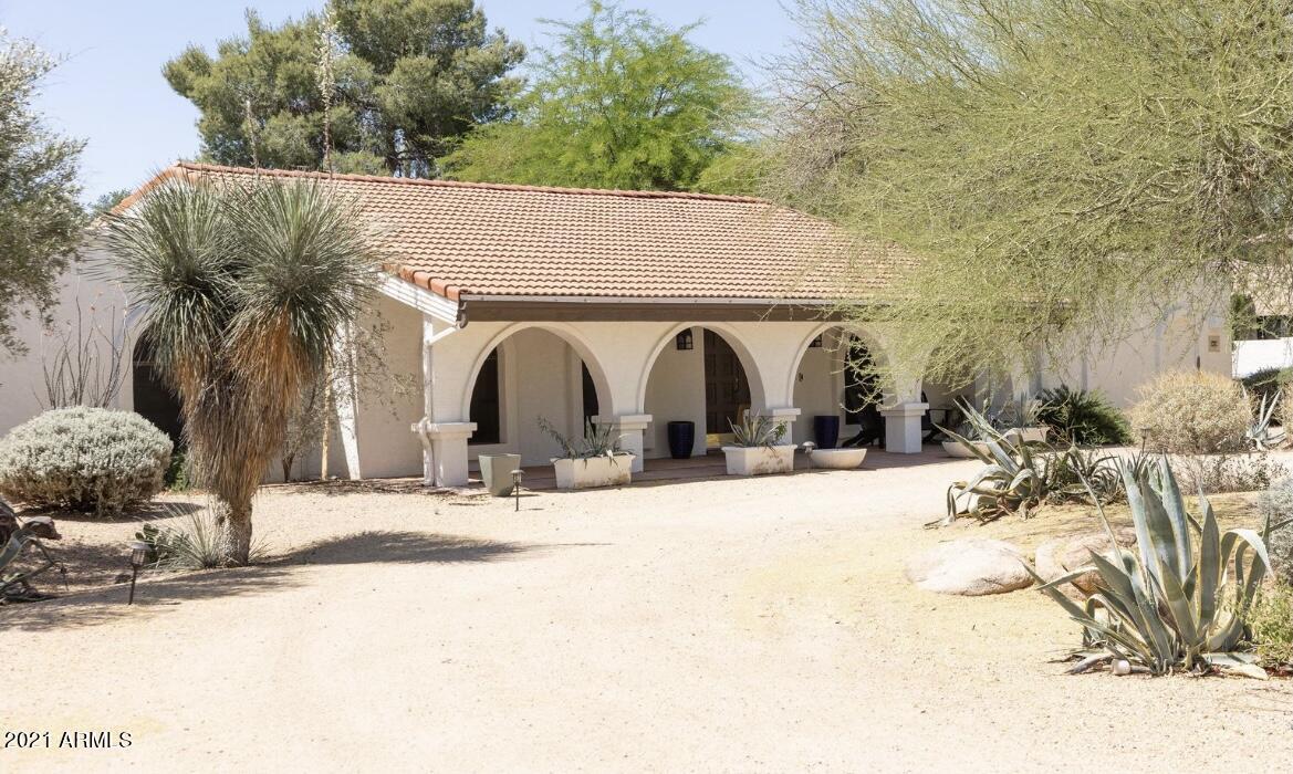 Foto principal - 5115 E Berneil Dr