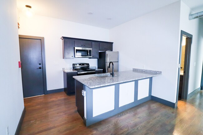 Foto del edificio - 2616 Short Vine St