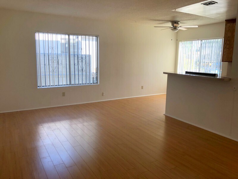 Foto principal - 1537 Torrance Blvd