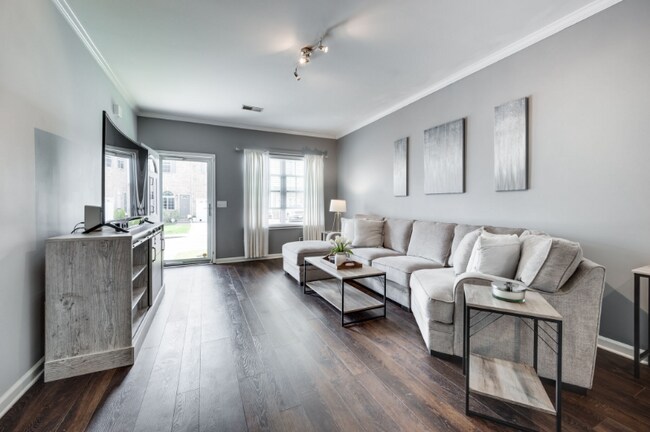 Foto del edificio - 763 Spence Enclave Ln