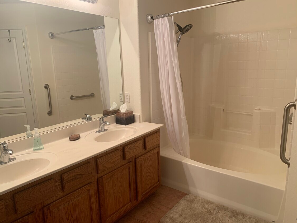 298 N Ridge Cove, Bullhead City, AZ 86429 House Rental in Bullhead