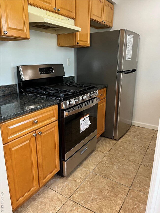 Foto del edificio - 82-81 88th Pl