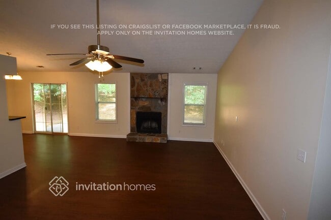 Building Photo - 1213 Trout Dr