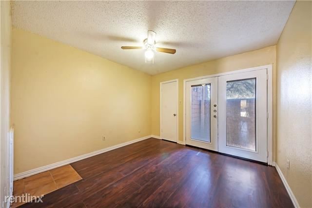 Foto del edificio - 9801 Walnut St