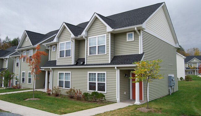 Foto del edificio - Hemlock Ridge Apartments