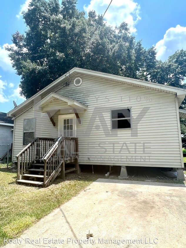 Primary Photo - 3 br, 2 bath House - 613 Walker Rd