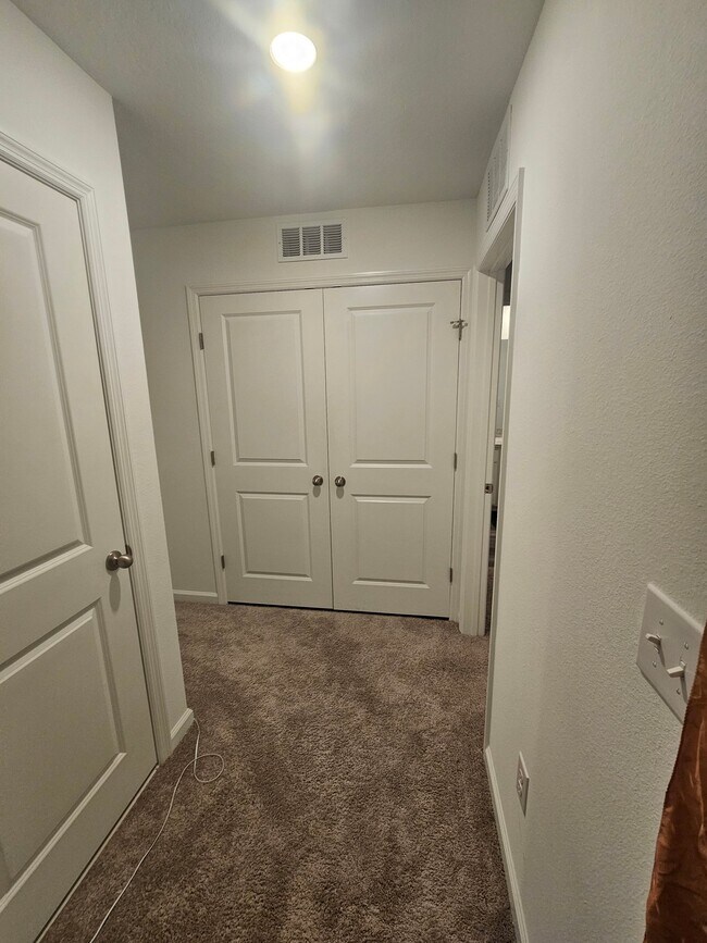 Foto del edificio - 11917 Sylvia St