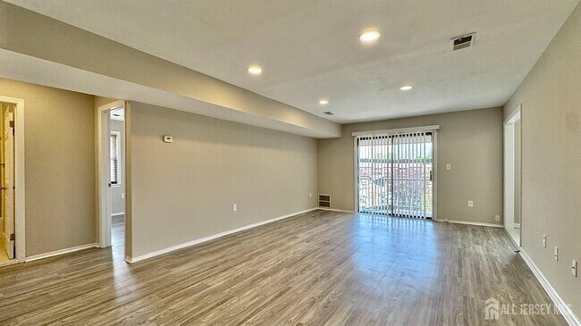 Foto del edificio - 1511 Raspberry Ct