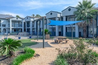 Building Photo - 3802 E NASA Pkwy