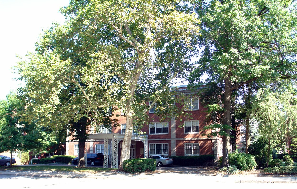 Foto del edificio - 5025 5th Ave