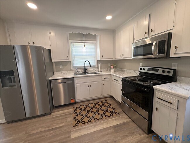 Foto del edificio - 5512 Gunshop Ln