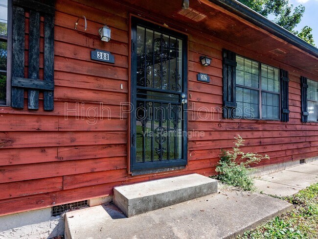 Foto del edificio - 388 Smitherman Rd