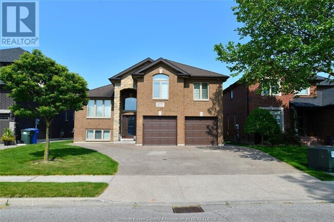 Photo du bâtiment - 3777 Deerbrook Dr