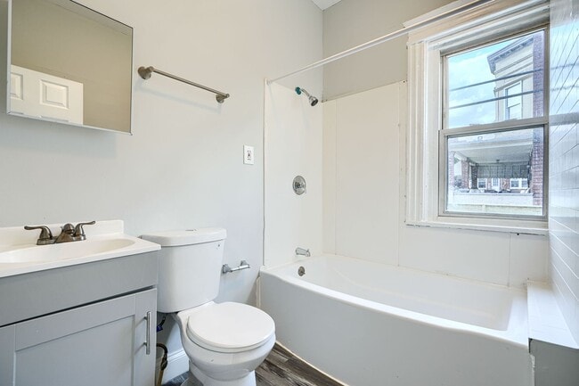 Photo - 400 N Hilton St Apartment