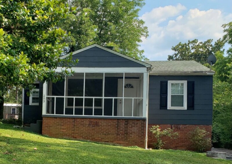 Primary Photo - 203 W B Ave