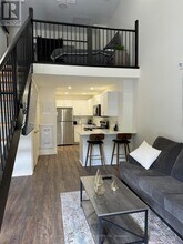 Building Photo - 135 Station St