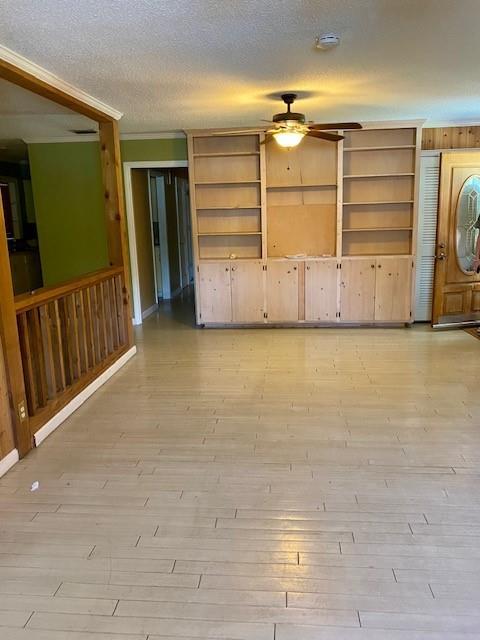 Foto del edificio - 2105 Clairmont Ln