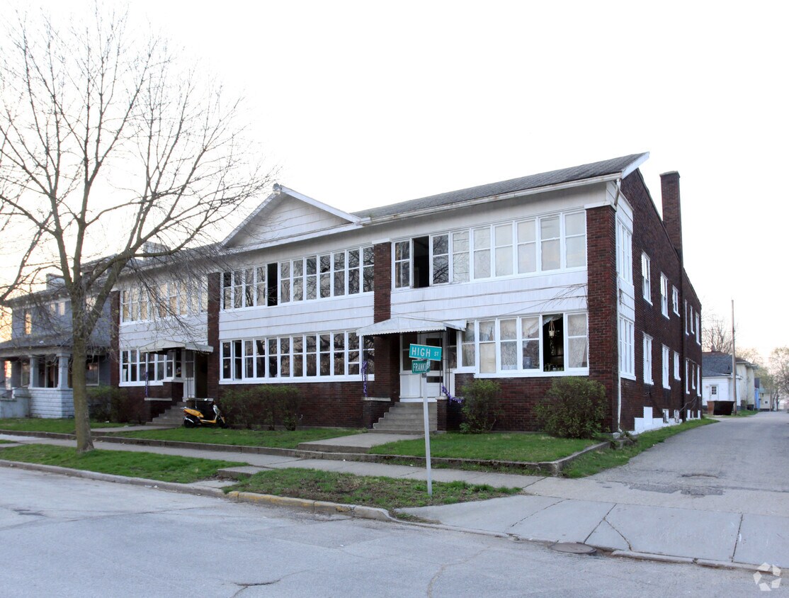 Primary Photo - 509-511 W High St