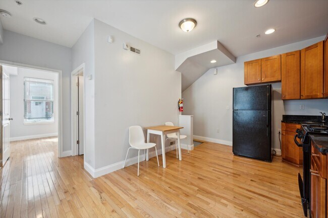 Foto del edificio - 1921 N 18th St