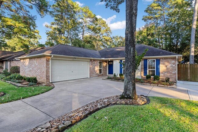Foto del edificio - 15106 Forest Lodge Dr