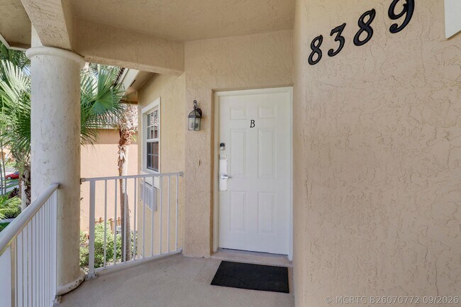 Foto del edificio - 8389 Mulligan Cir
