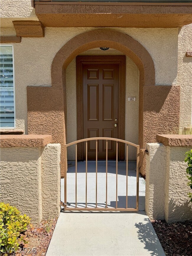 Foto del edificio - 10211 Delray Beach Ave