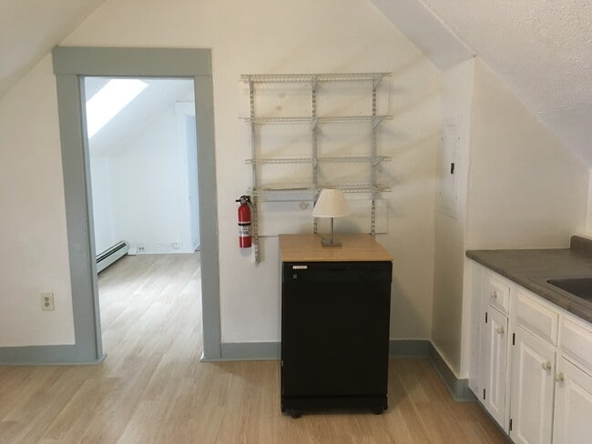 Kitchen - 62 Church St