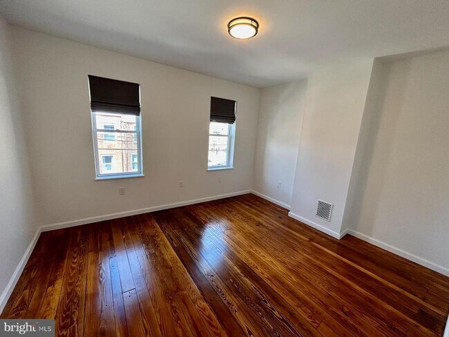 Foto del edificio - 2653 Cedar St